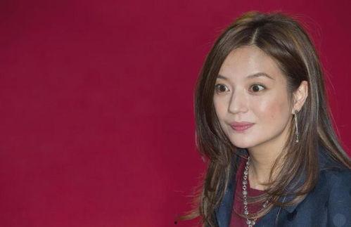 娱乐圈资深吃瓜艺人是谁,谁在幕后默默追踪热点事件？