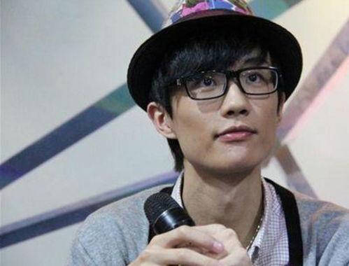 吃瓜星娱乐削腮男歌手,吃瓜星娱乐中的独特风采